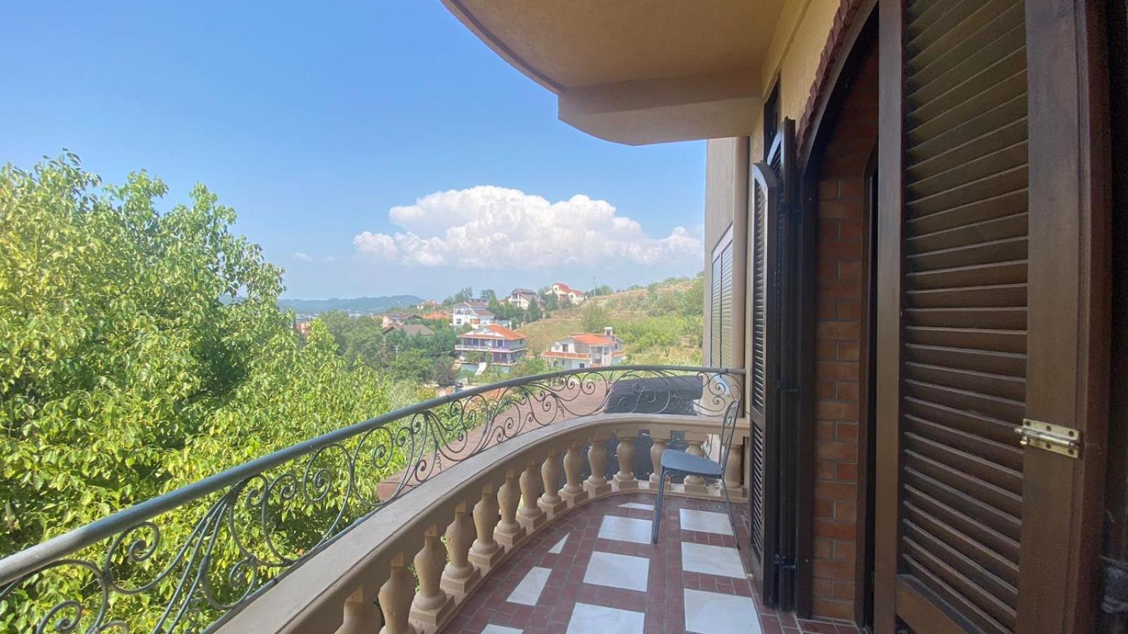 Villa Mugs Ljaknasi Buitenkant foto